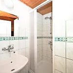 Guest house Poza Horyzont 3*