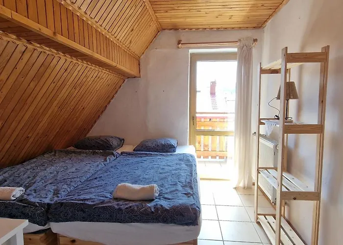 Casa de hóspedes Poza Horyzont 3*